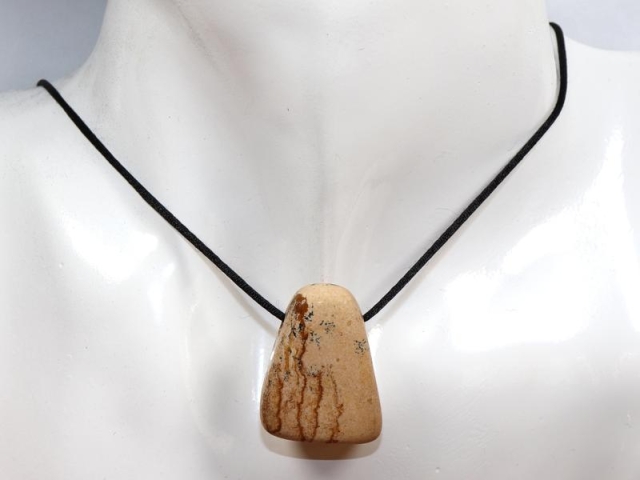 Picture jasper on cord