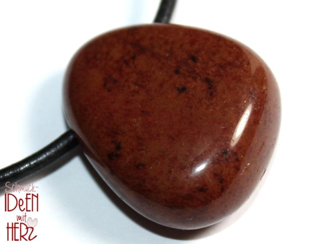 Mahogany obsidian on cord