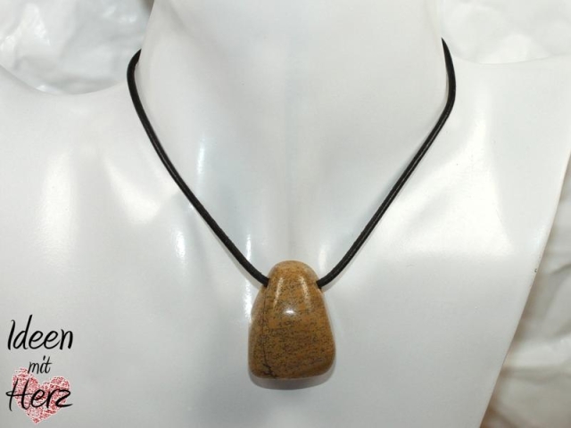 Picture jasper on cord