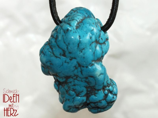 Turquoise (rec.) on cord