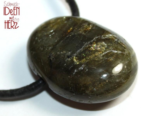 Labradorite on cord