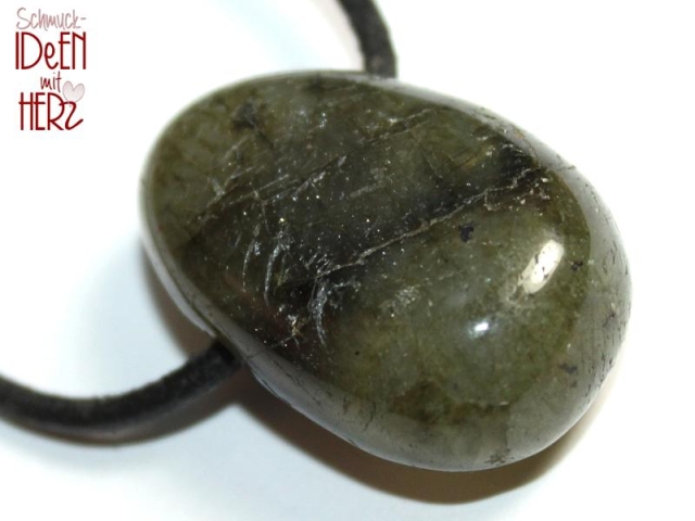 Labradorite on cord