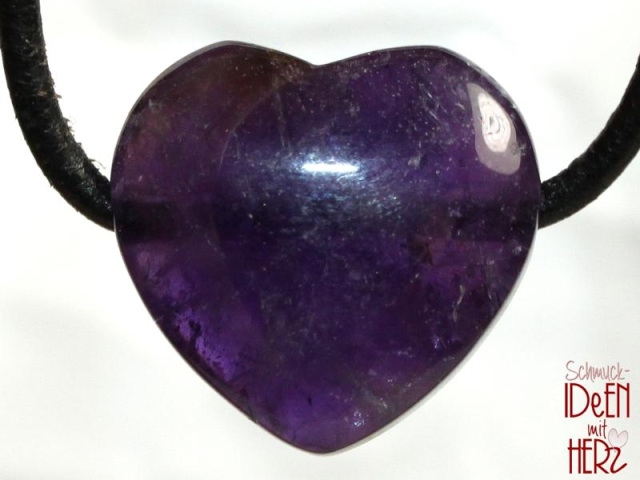 Amethyst auf Band