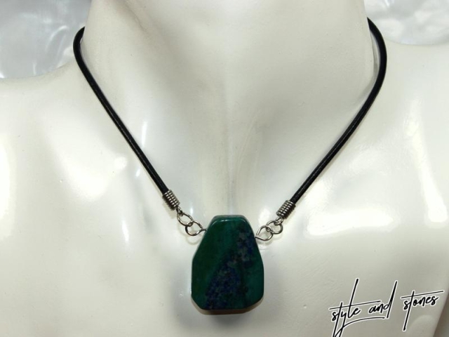 Chrysocolla lapis on cord