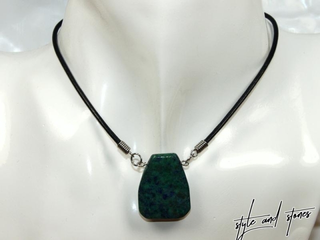 Chrysocolla lapis on cord