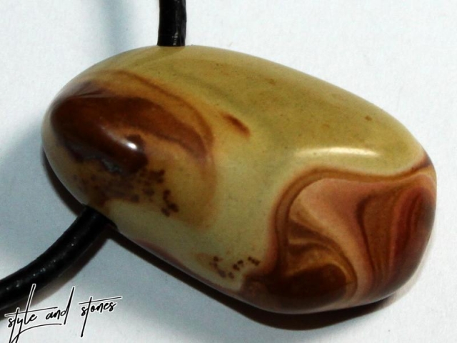 Canyon stone on cord