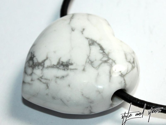 Magnesite on cord