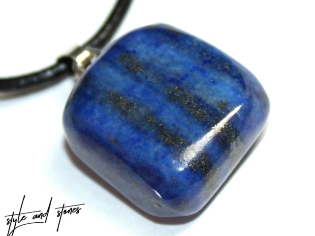 Lapis lazuli on cord