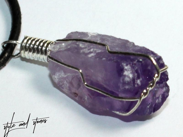 Amethyst auf Band