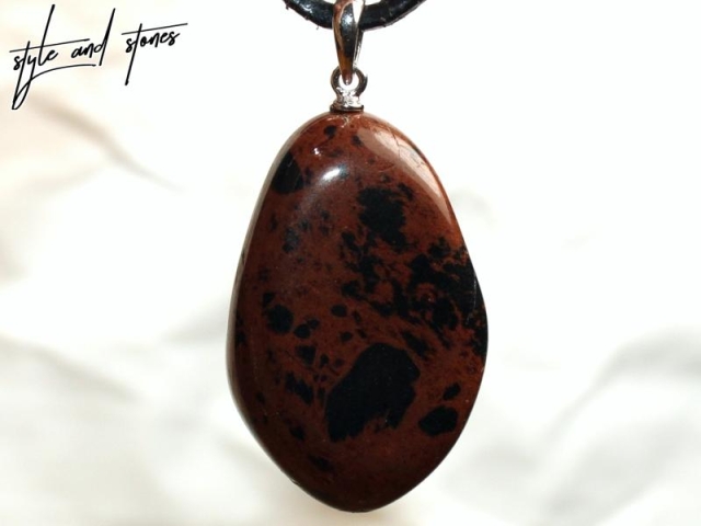 Mahogany obsidian on cord