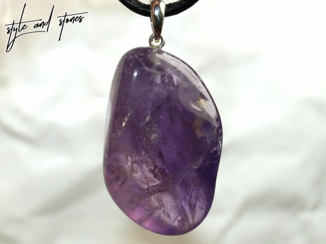 Amethyst auf Band