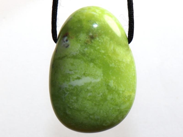 Chrysoprase on cord