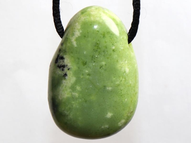 Chrysoprase on cord