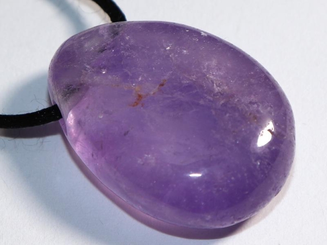 Amethyst auf Band