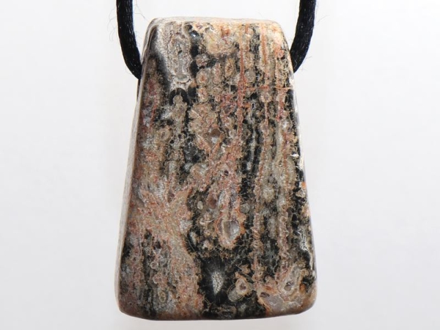 Leopard rhyolite on cord