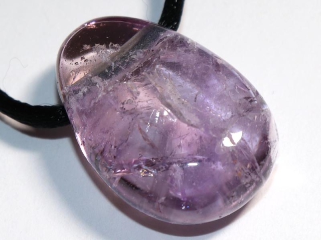 Amethyst auf Band