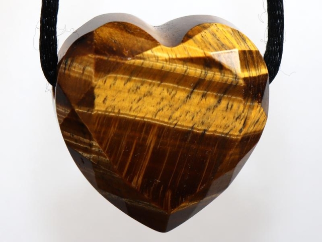 Tigers eye on cord