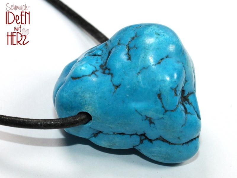 Turquoise (rec.) on cord