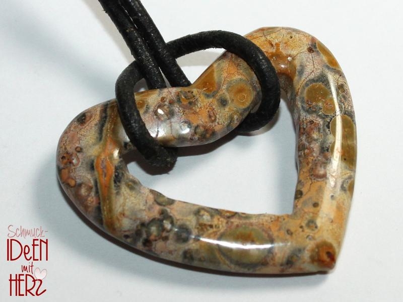 Leopard rhyolite on cord