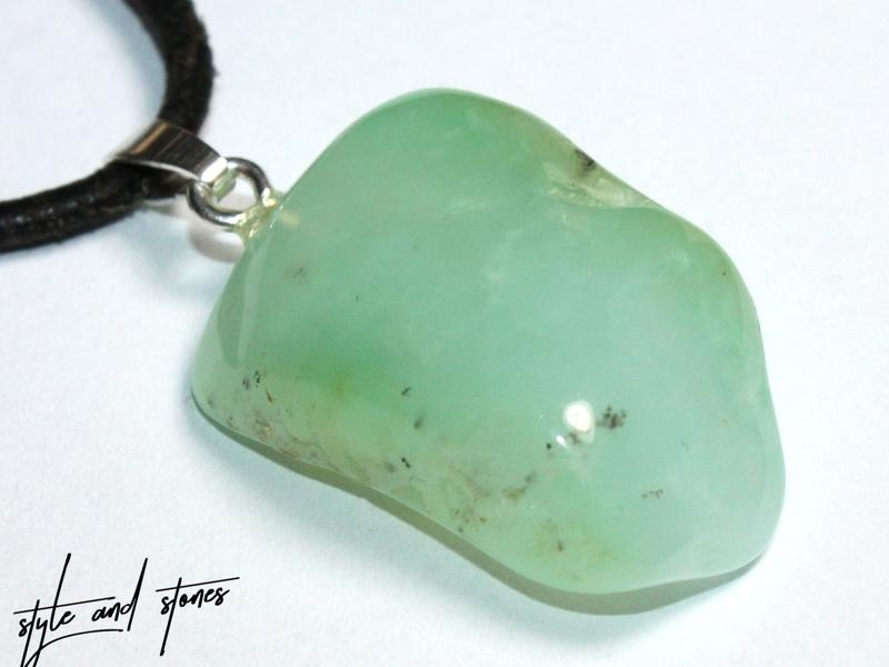 Chrysoprase on cord