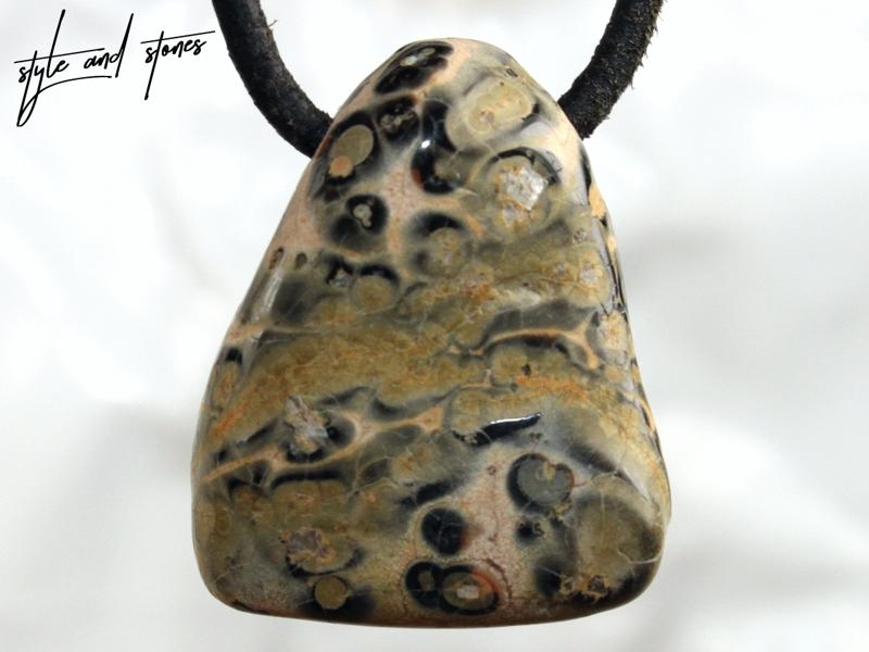 Leopard rhyolite on cord