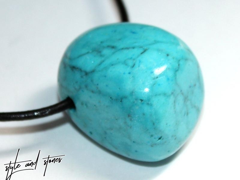 Turquoise (rec.) on cord