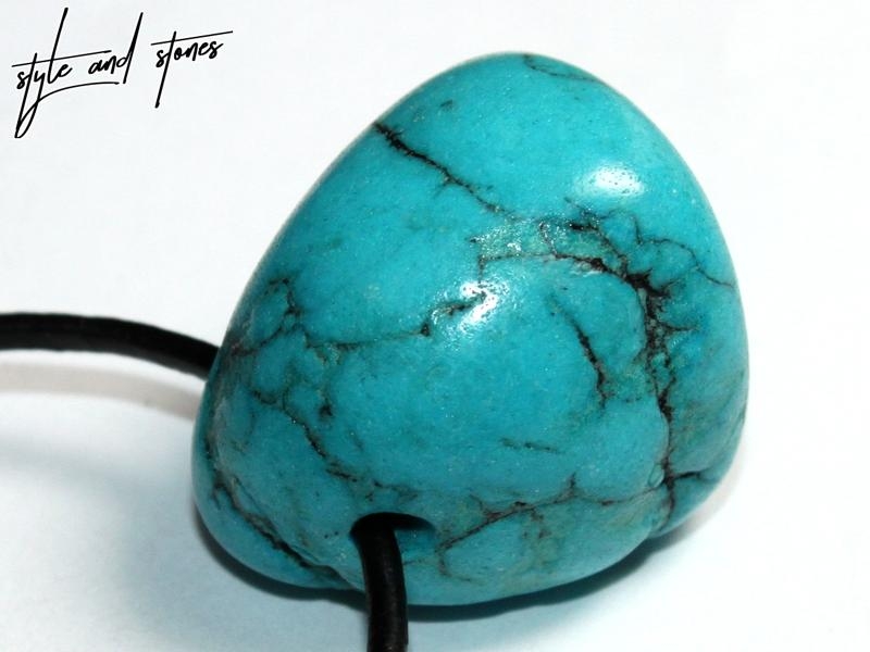 Turquoise (rec.) on cord