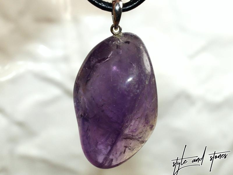 Amethyst auf Band