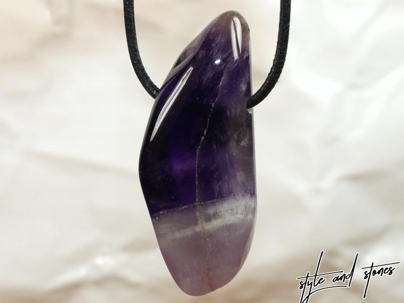 Amethyst auf Band