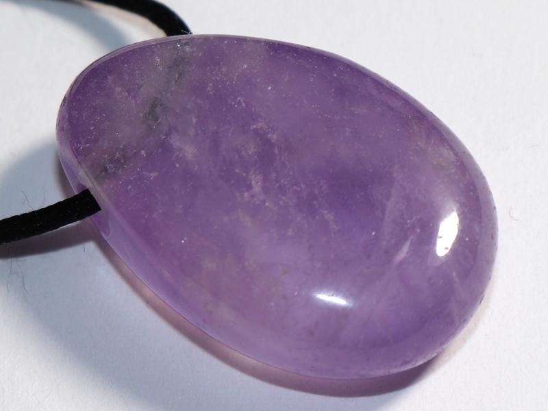 Amethyst auf Band