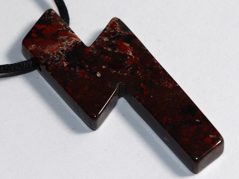 Brecciated jasper on cord