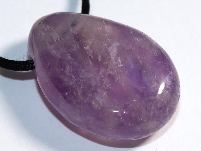 Amethyst auf Band