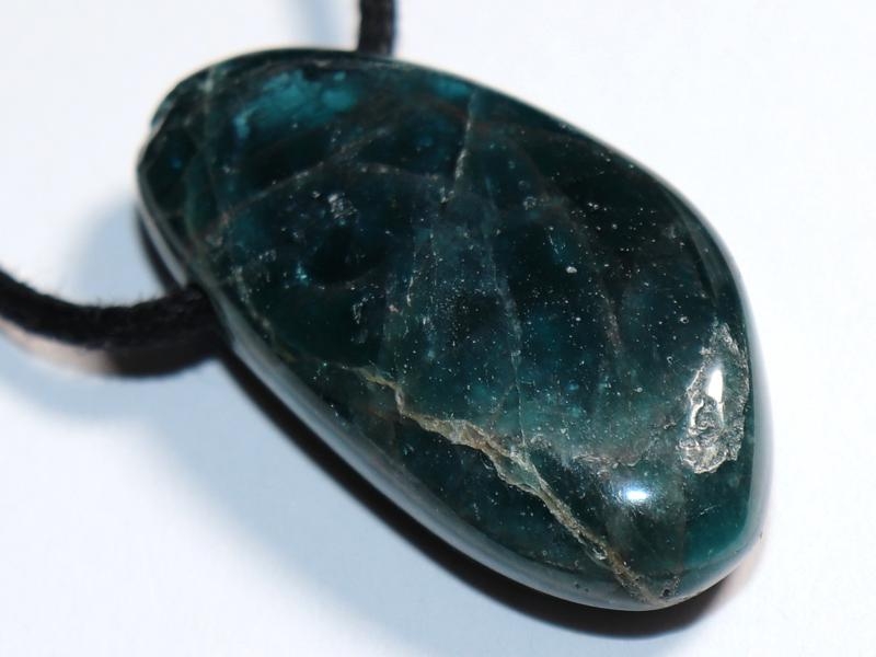 Apatite on cord