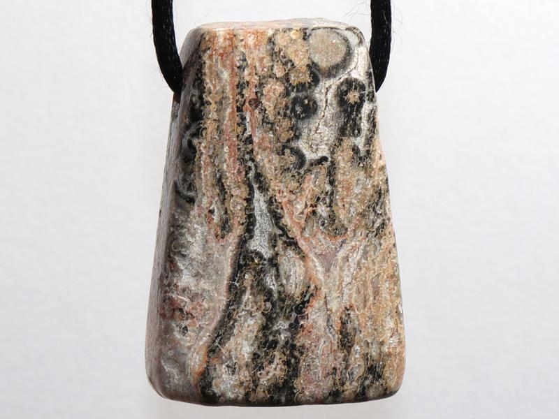 Leopard rhyolite on cord