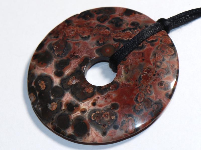 Leopard rhyolite on cord