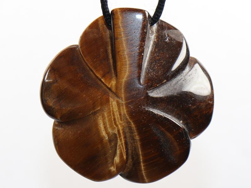 Tigers eye on cord