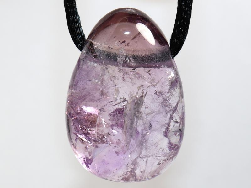 Amethyst auf Band