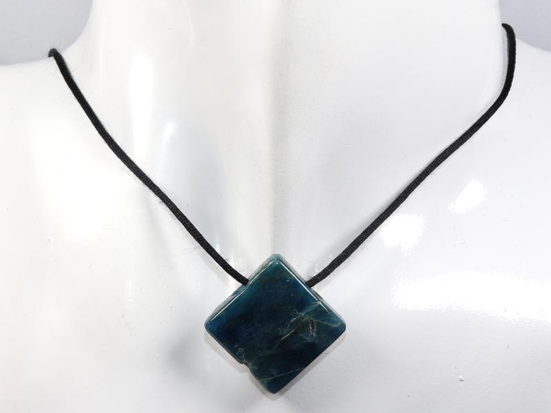 Apatite on cord