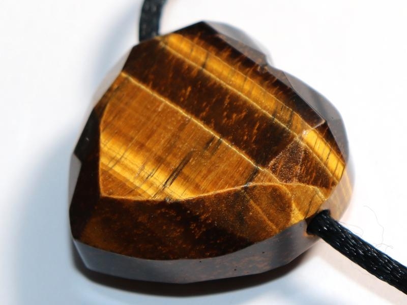 Tigers eye on cord