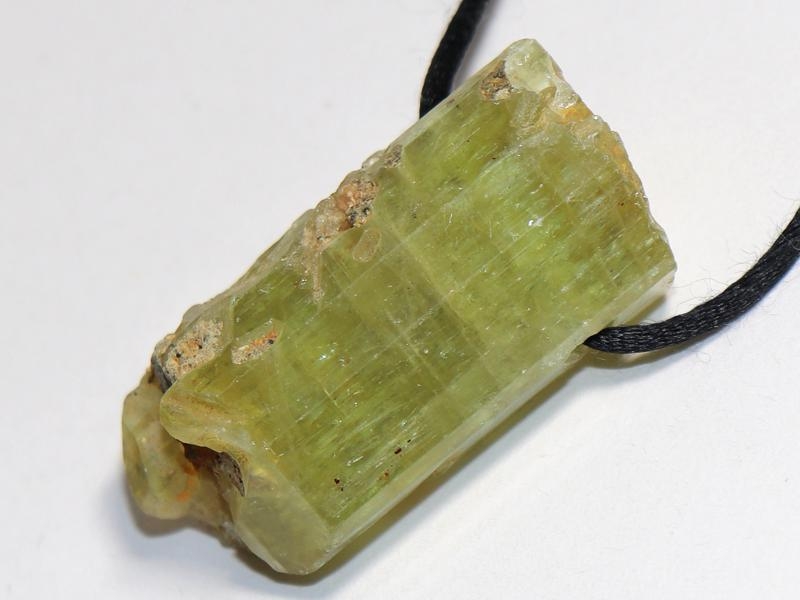 Apatite on cord